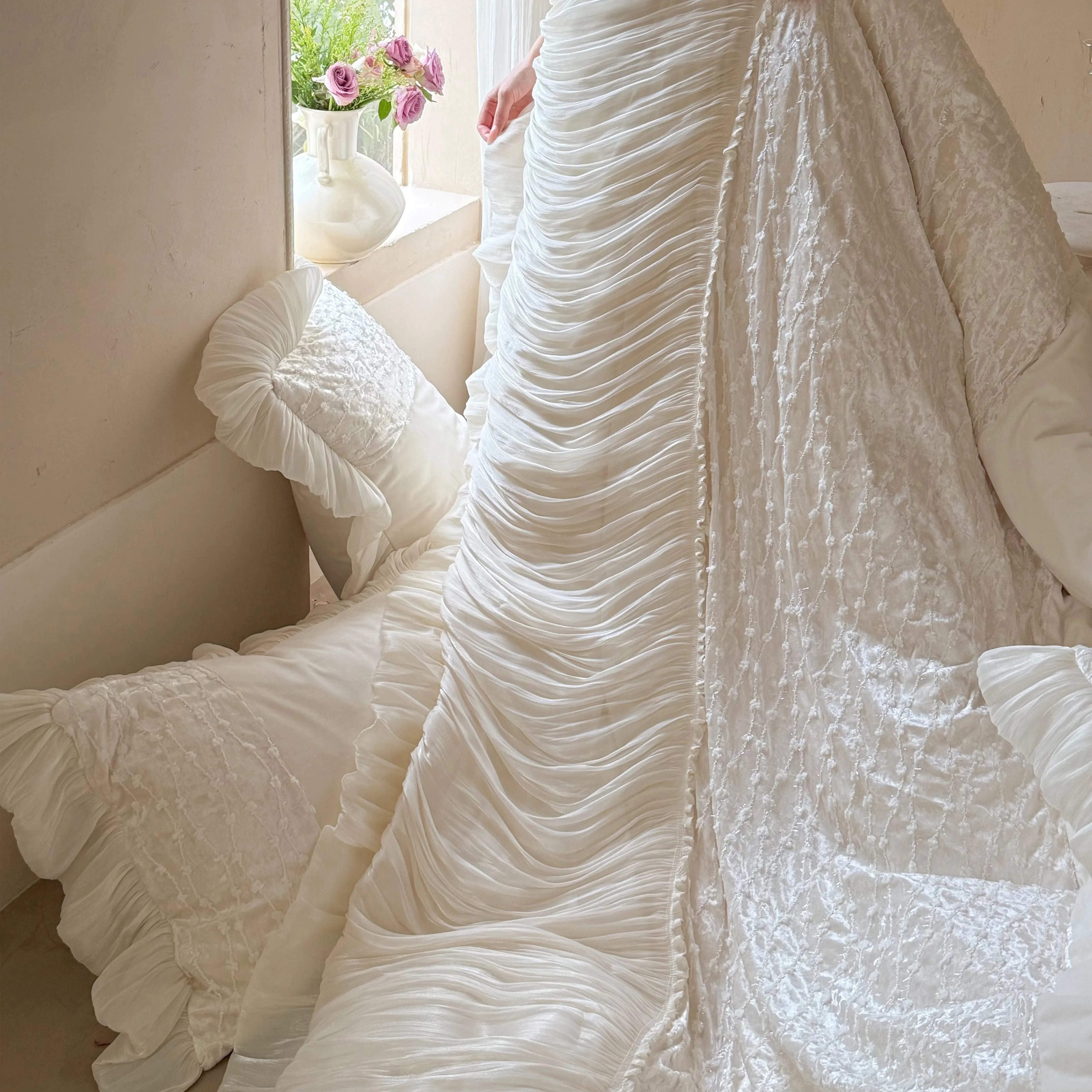 Princess Boudoir Warm 260g Fully Matte Baby Velvet Embroidered Bedding Set07 Princess Boudoir Warm 260g Fully Matte Baby Velvet Embroidered Bedding Set07