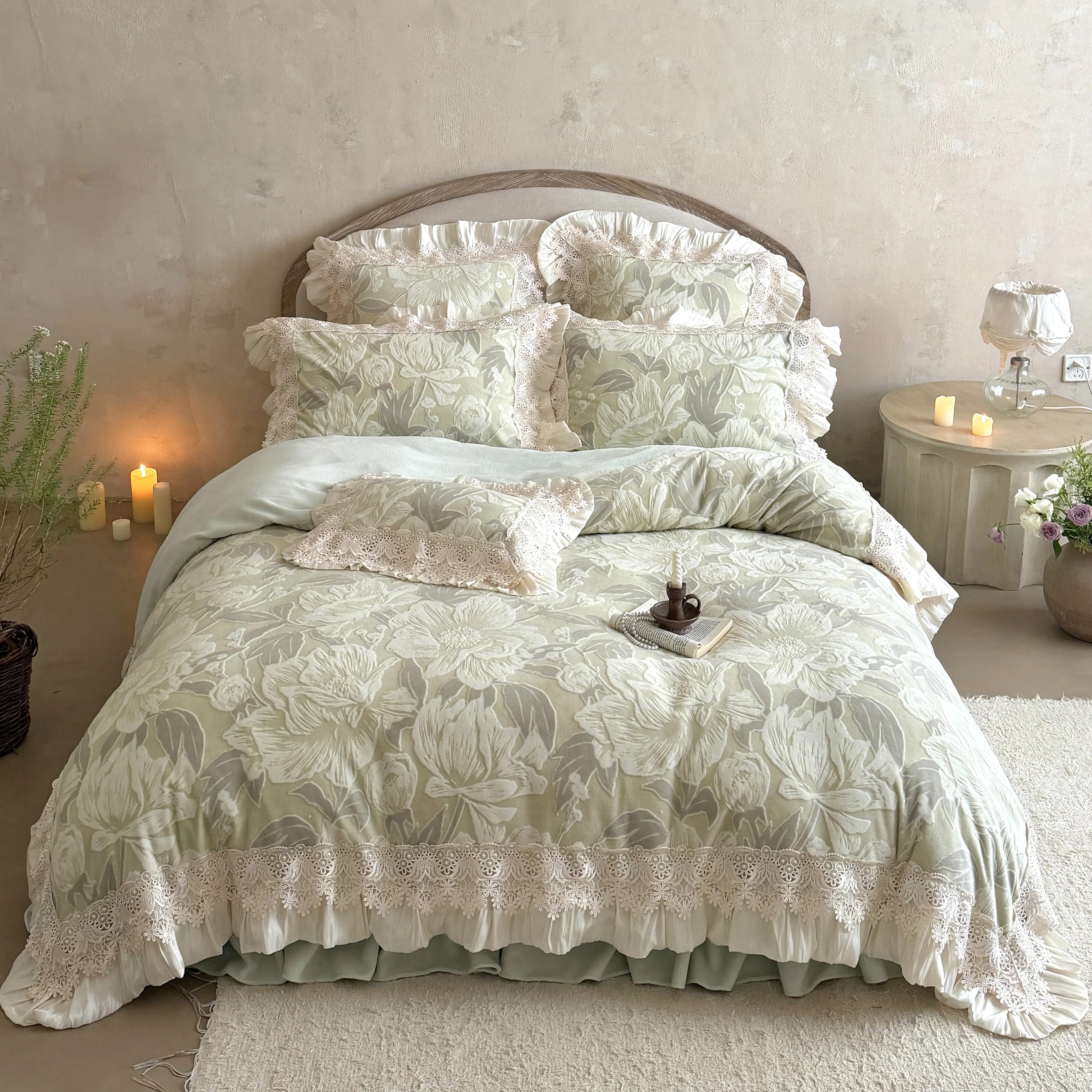 Retro Palace Style Soft Green Embossed Peony Carved Velvet Duvet Cover Set01