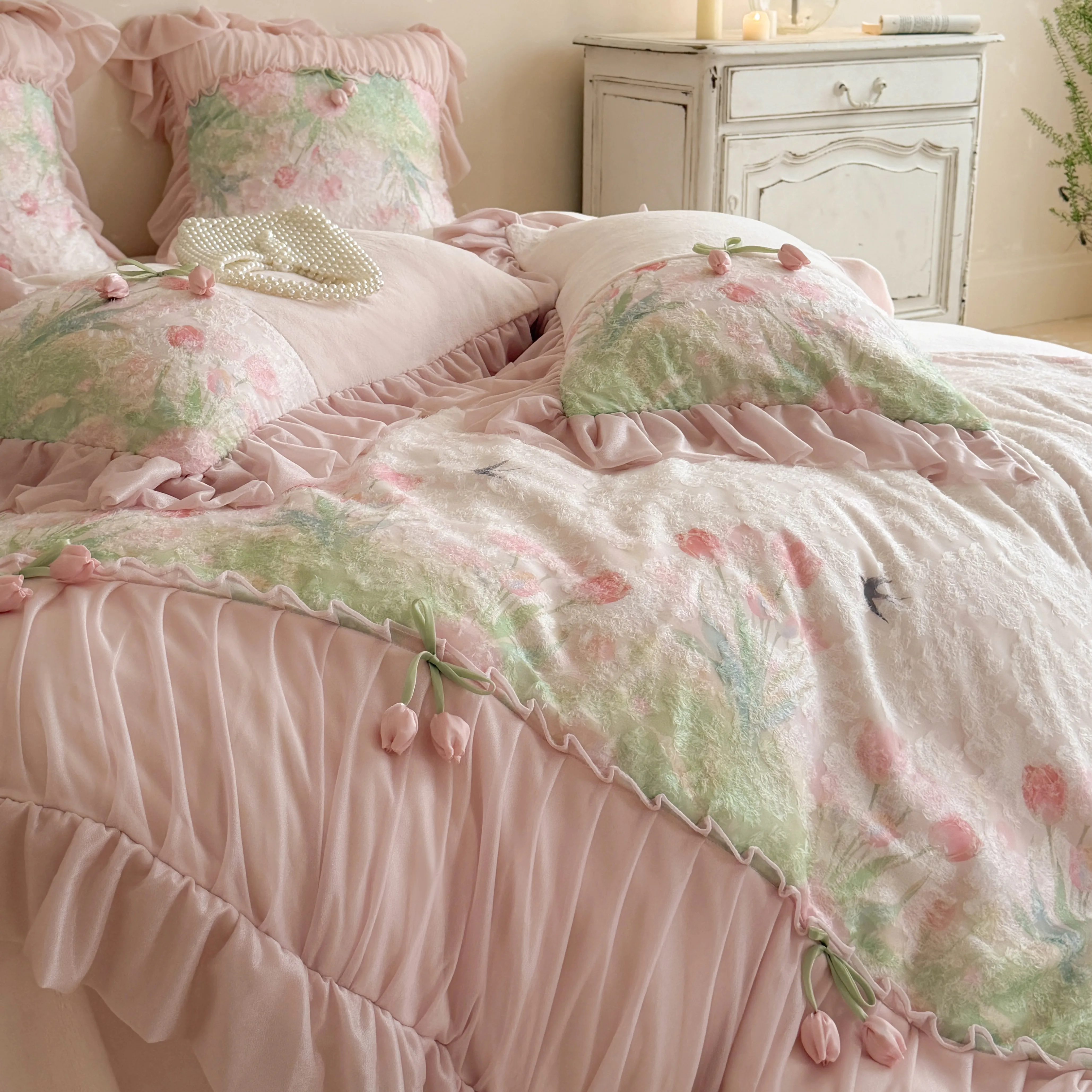 Romantic Blush Pink 3D Tulip Thick Warm Milk Velvet 4-Piece Bedding Set07 Romantic Blush Pink 3D Tulip Thick Warm Milk Velvet 4 Piece Bedding Set07