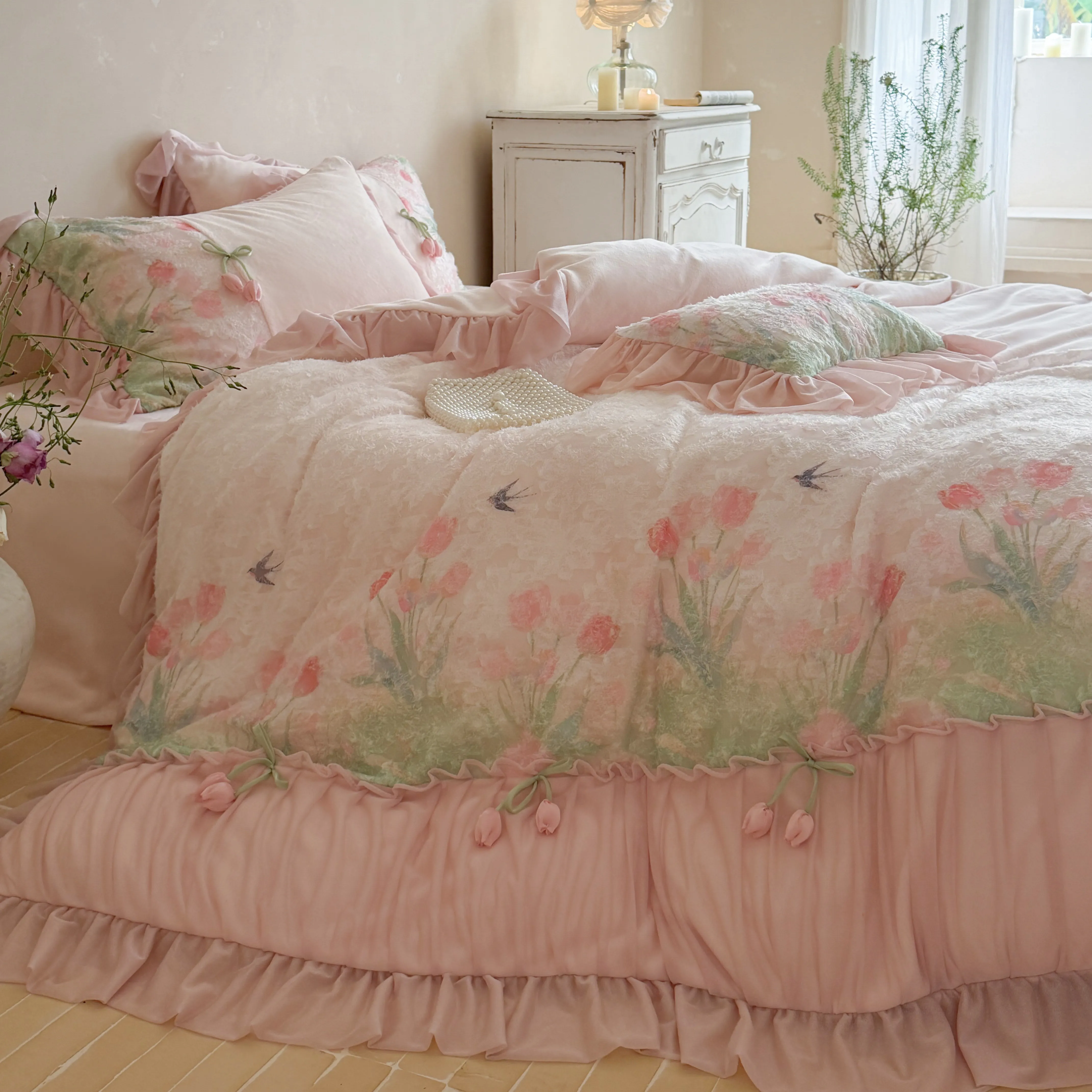 Romantic Blush Pink 3D Tulip Thick Warm Milk Velvet 4-Piece Bedding Set12 Romantic Blush Pink 3D Tulip Thick Warm Milk Velvet 4 Piece Bedding Set12