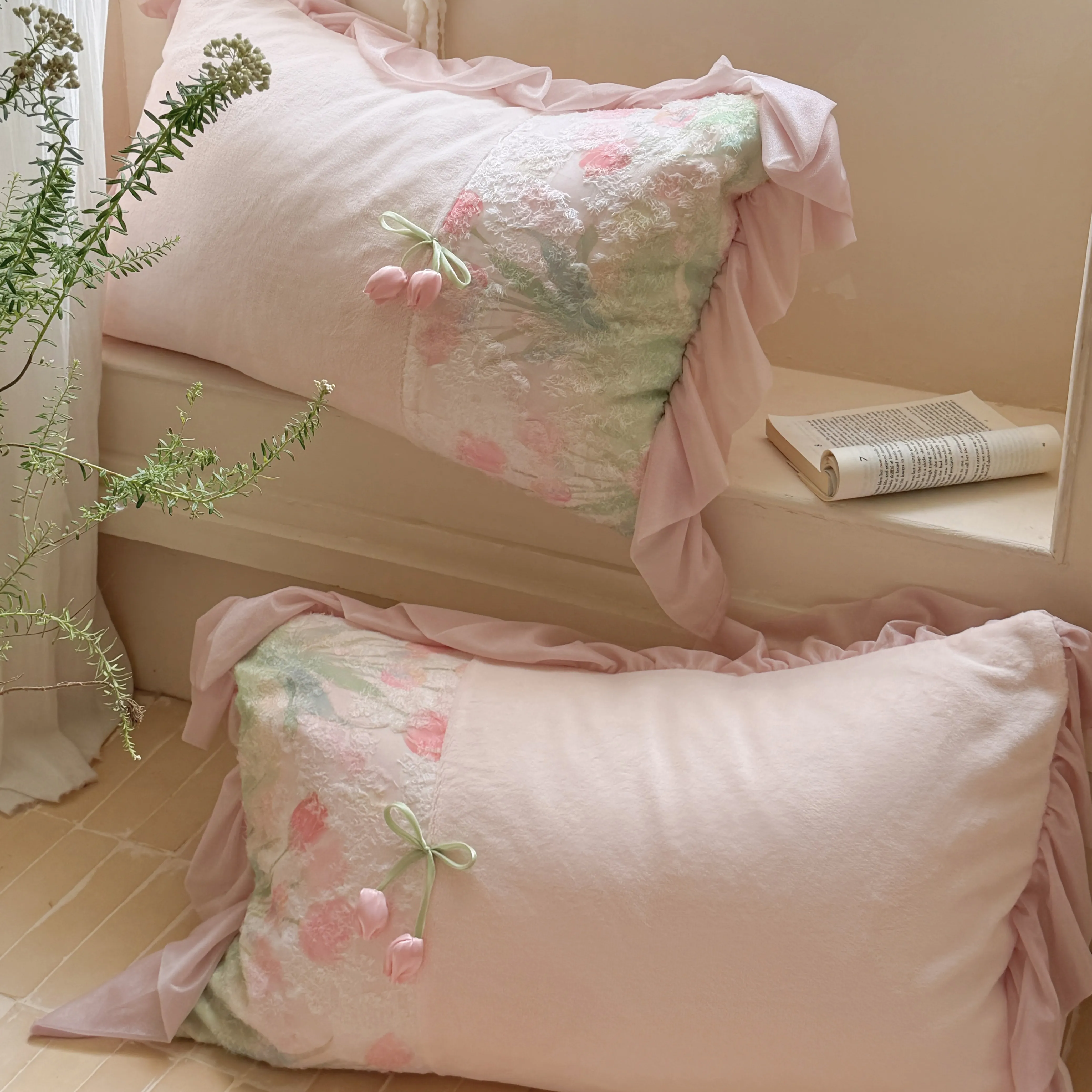 Romantic Blush Pink 3D Tulip Thick Warm Milk Velvet 4-Piece Bedding Set17 Romantic Blush Pink 3D Tulip Thick Warm Milk Velvet 4 Piece Bedding Set17