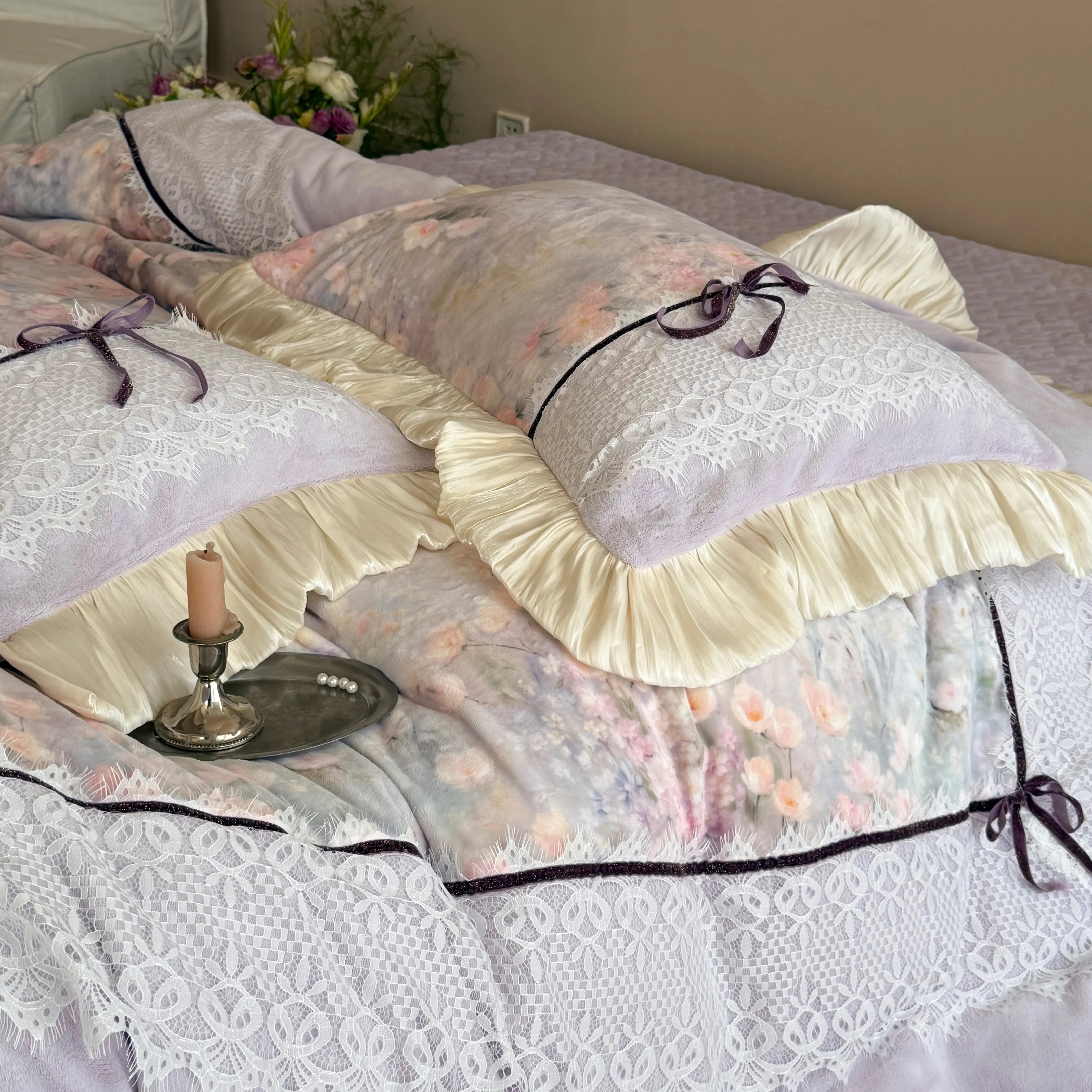 Romantic Cottagecore Floral Print Lace Ruffle Edge Warm Fleece Bedding Set17 Romantic Cottagecore Floral Print Lace Ruffle Edge Warm Fleece Bedding Set17