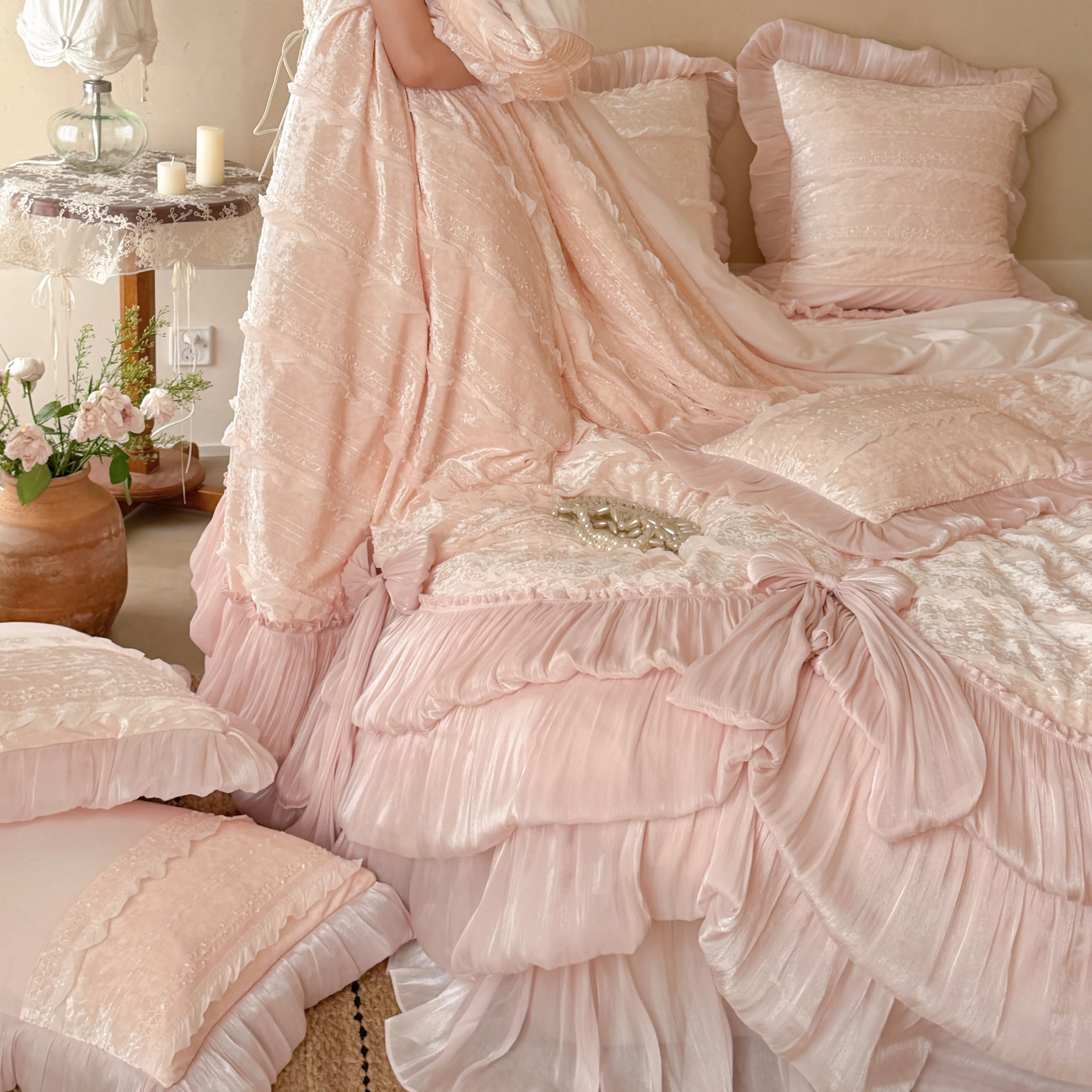 Coquette Princess Winter Fleece Milk Velvet Bedspread Pillowcase 4 Pcs Set07 Coquette Princess Winter Fleece Milk Velvet Bedspread Pillowcase 4 Pcs Set07