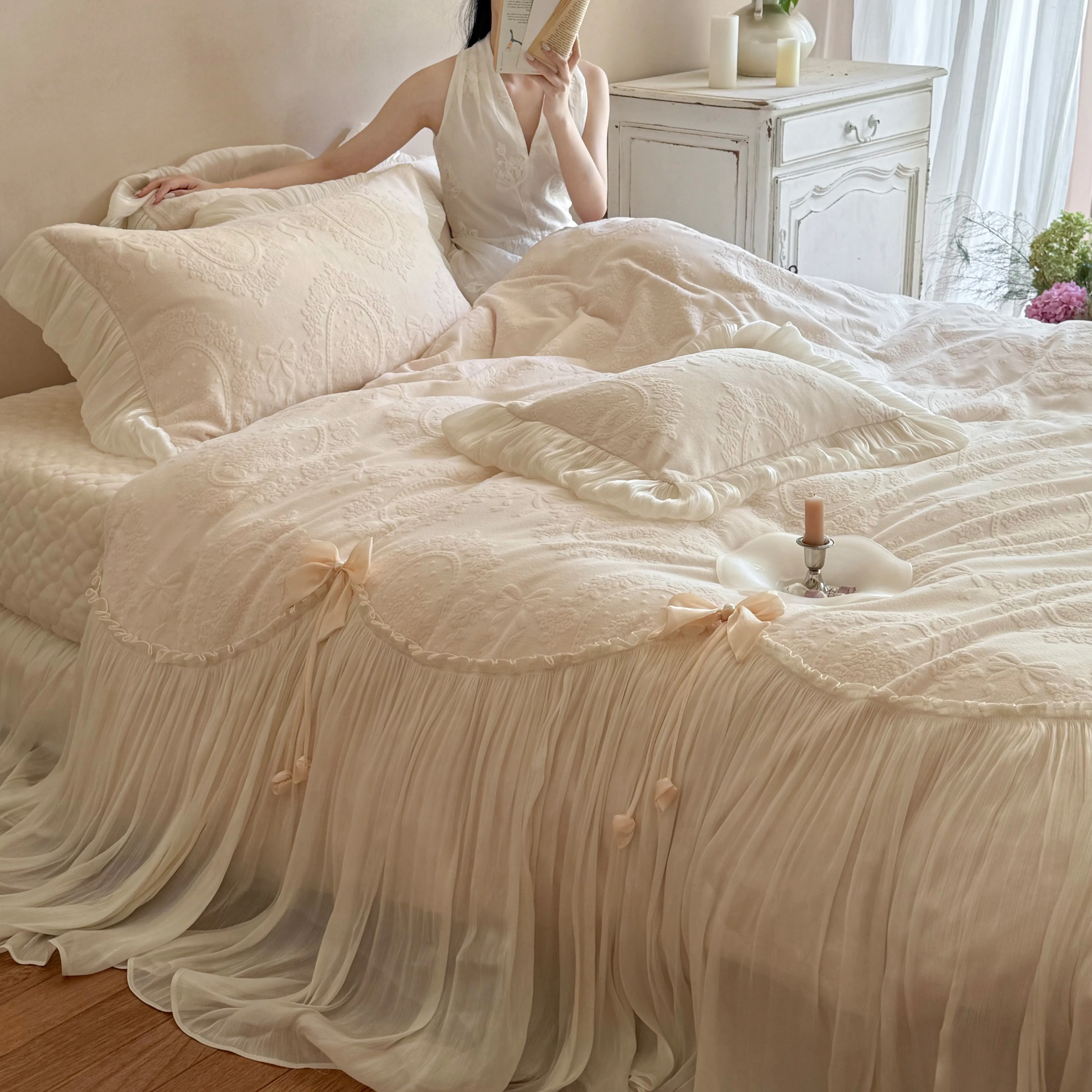 Cottage Embossed Floral Carved Matte Milk Velvet Fleece 4 Pcs Bedding Set12 Cottage Embossed Floral Carved Matte Milk Velvet Fleece 4 Pcs Bedding Set12
