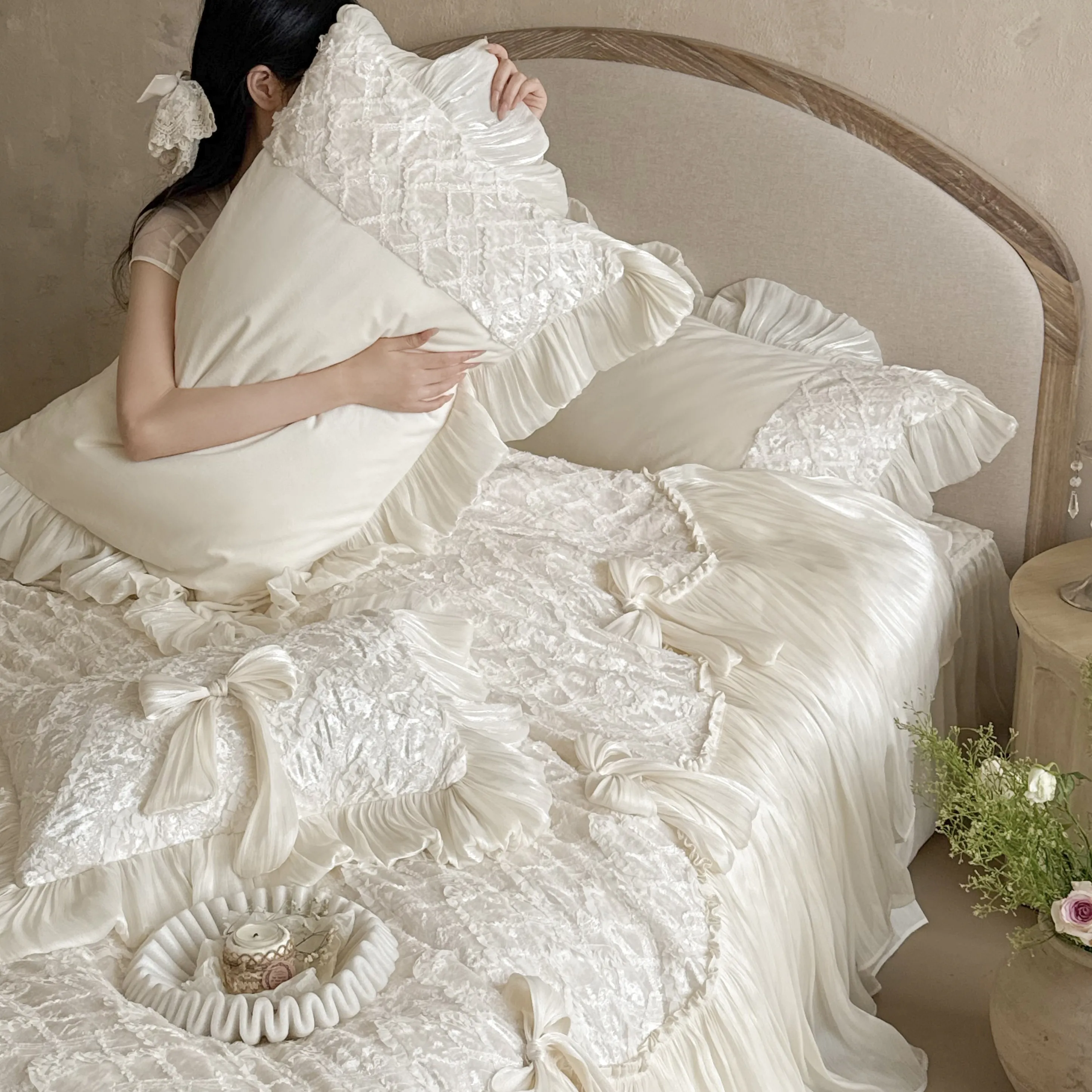 European Princess Style Embroidered Velvet Crinkle Pleated Bedspread Set05 European Princess Style Embroidered Velvet Crinkle Pleated Bedspread Set05