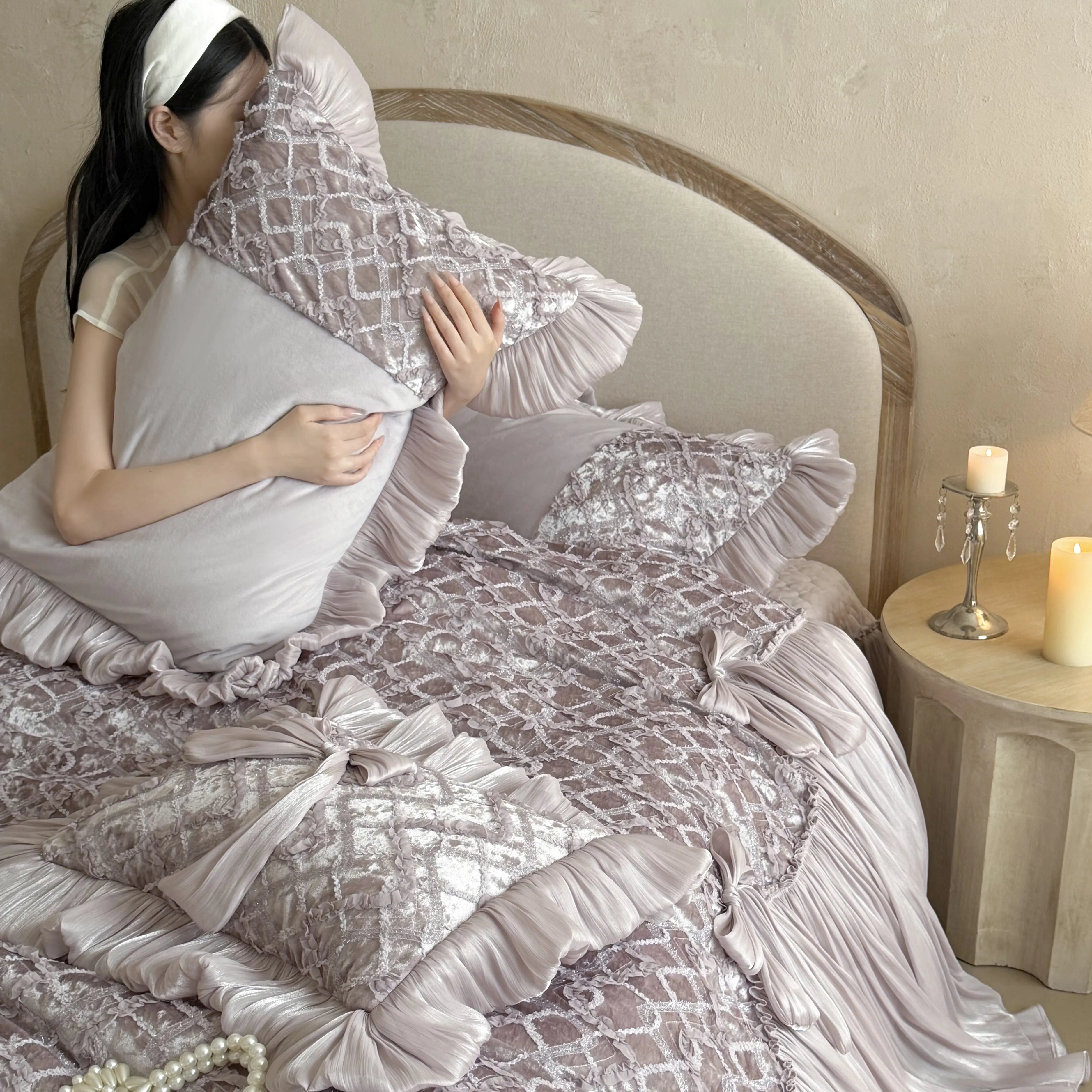 European Princess Style Embroidered Velvet Crinkle Pleated Bedspread Set21 European Princess Style Embroidered Velvet Crinkle Pleated Bedspread Set21