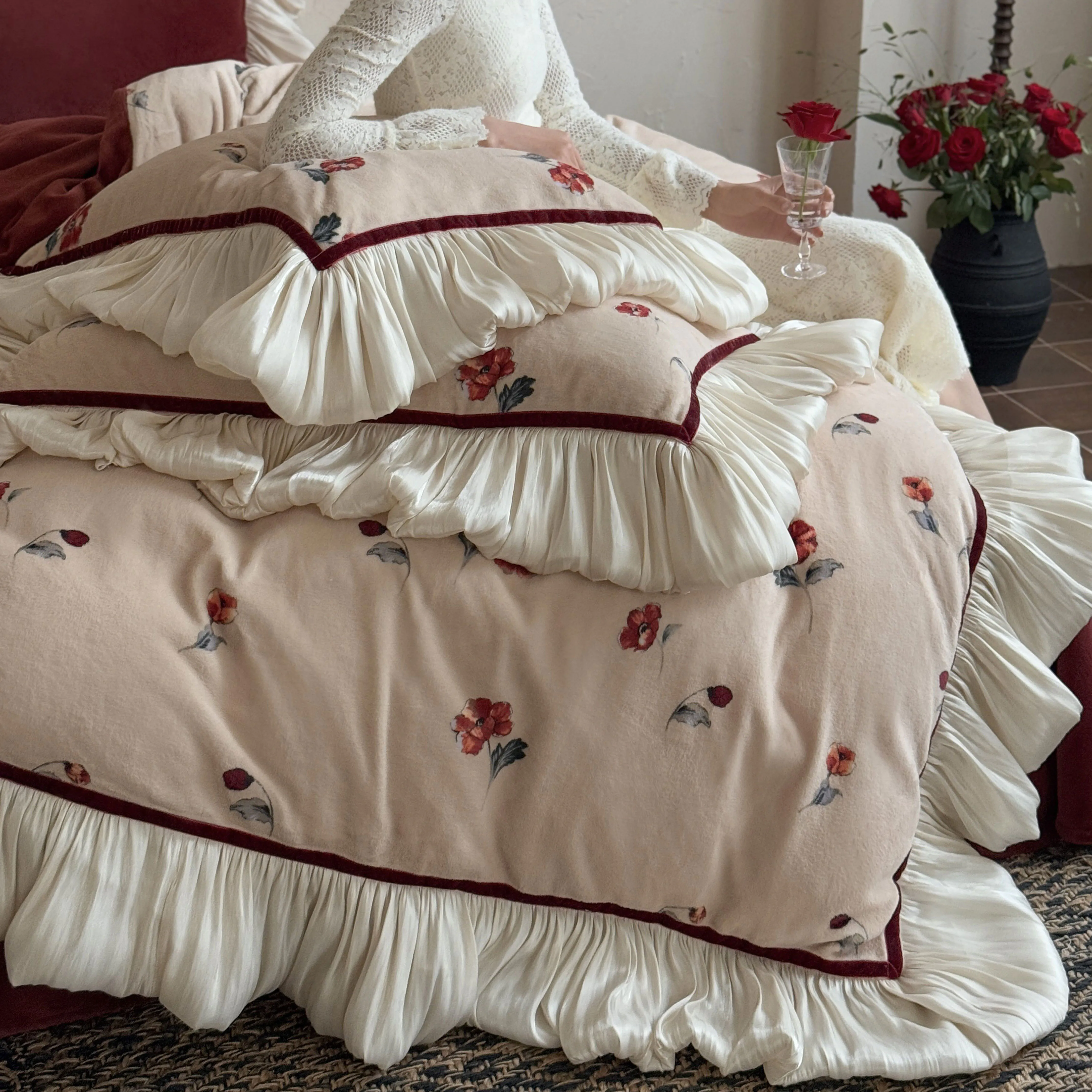 French Vintage Wine Red Small Floral Print Milk Velvet Fleece Bedding Set06 French Vintage Wine Red Small Floral Print Milk Velvet Fleece Bedding Set06