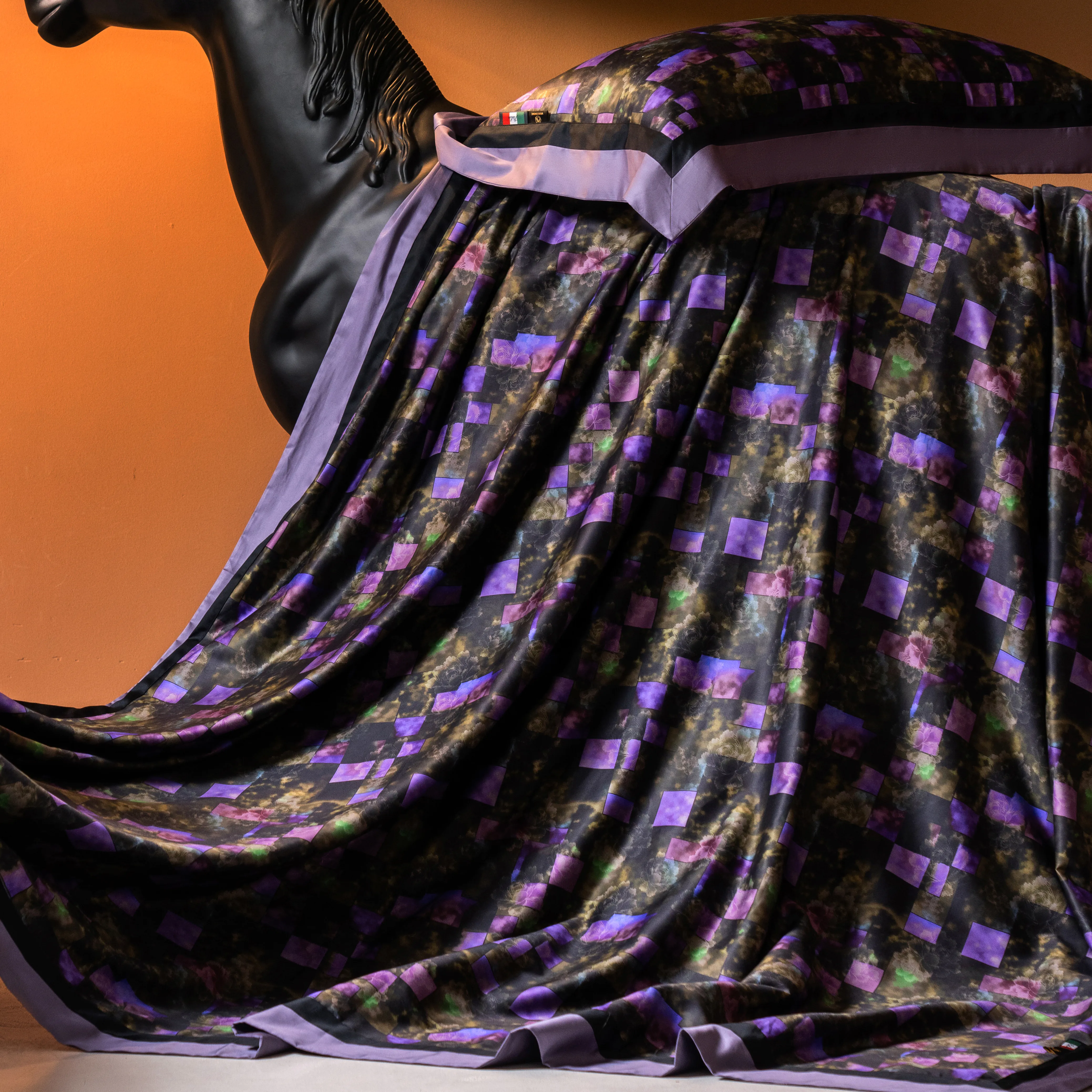 Modern Gothic Purple Geometric Print 100S Long-Staple Cotton Bedding Set09 Modern Gothic Purple Geometric Print 100S Long Staple Cotton Bedding Set09