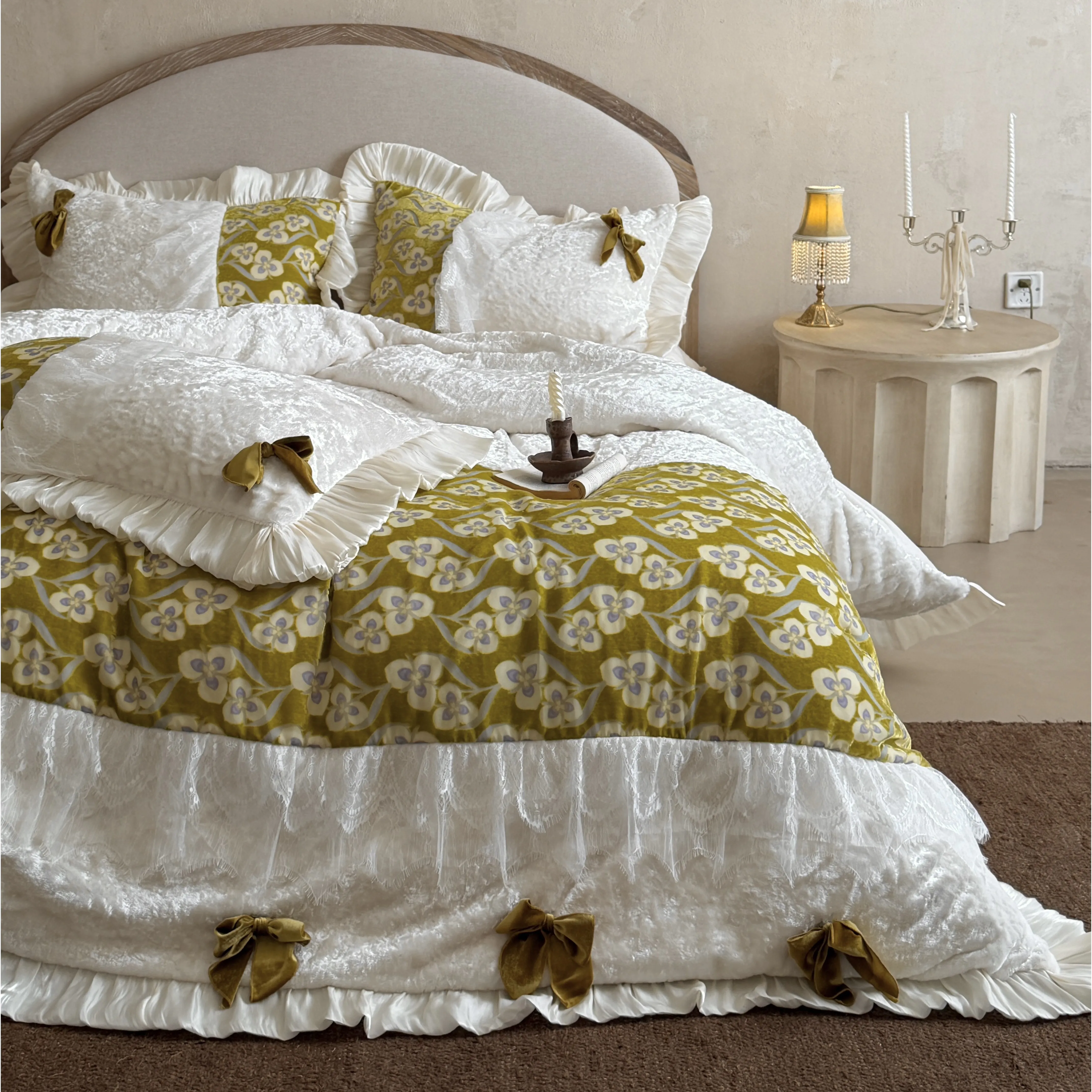 Olive Green Floral 380g Crushed Velvet Milk Fleece Bedding Set with Bowknot09 Olive Green Floral 380g Crushed Velvet Milk Fleece Bedding Set with Bowknot09