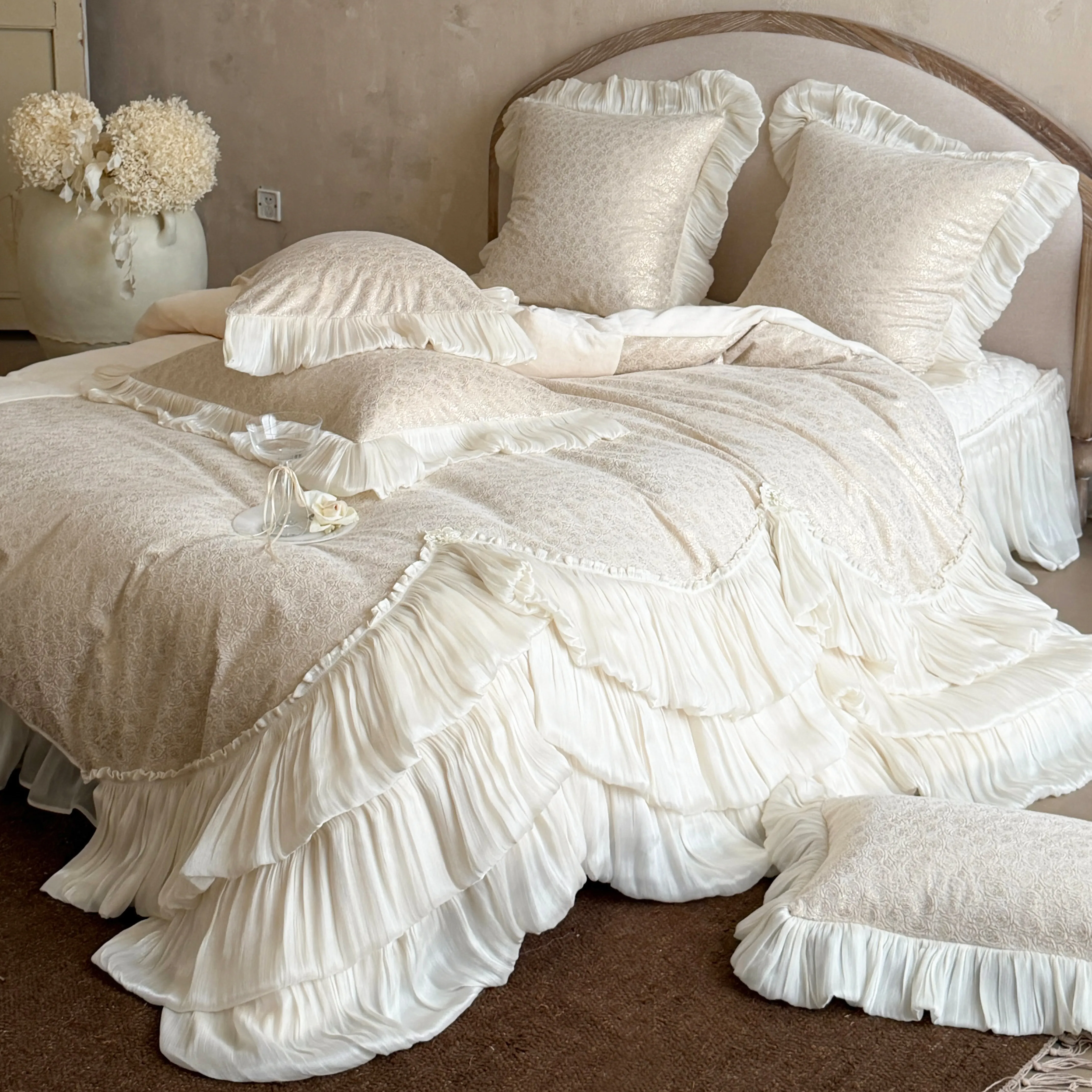 Princess Soft 260g Matte Milk Velvet Gold Foil Jacquard Duvet Cover Set14 Princess Soft 260g Matte Milk Velvet Gold Foil Jacquard Duvet Cover Set14