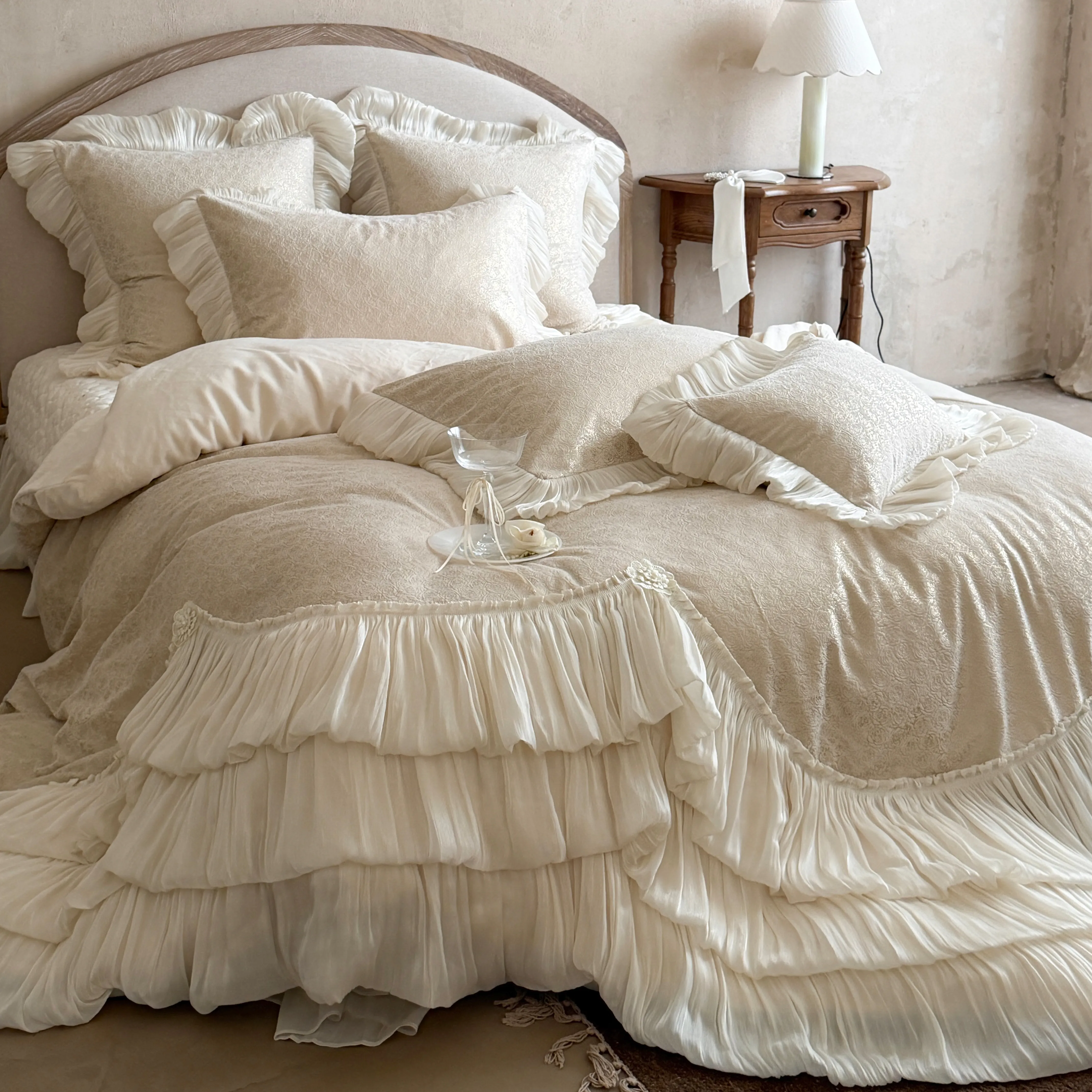 Princess Soft 260g Matte Milk Velvet Gold Foil Jacquard Duvet Cover Set15 Princess Soft 260g Matte Milk Velvet Gold Foil Jacquard Duvet Cover Set15