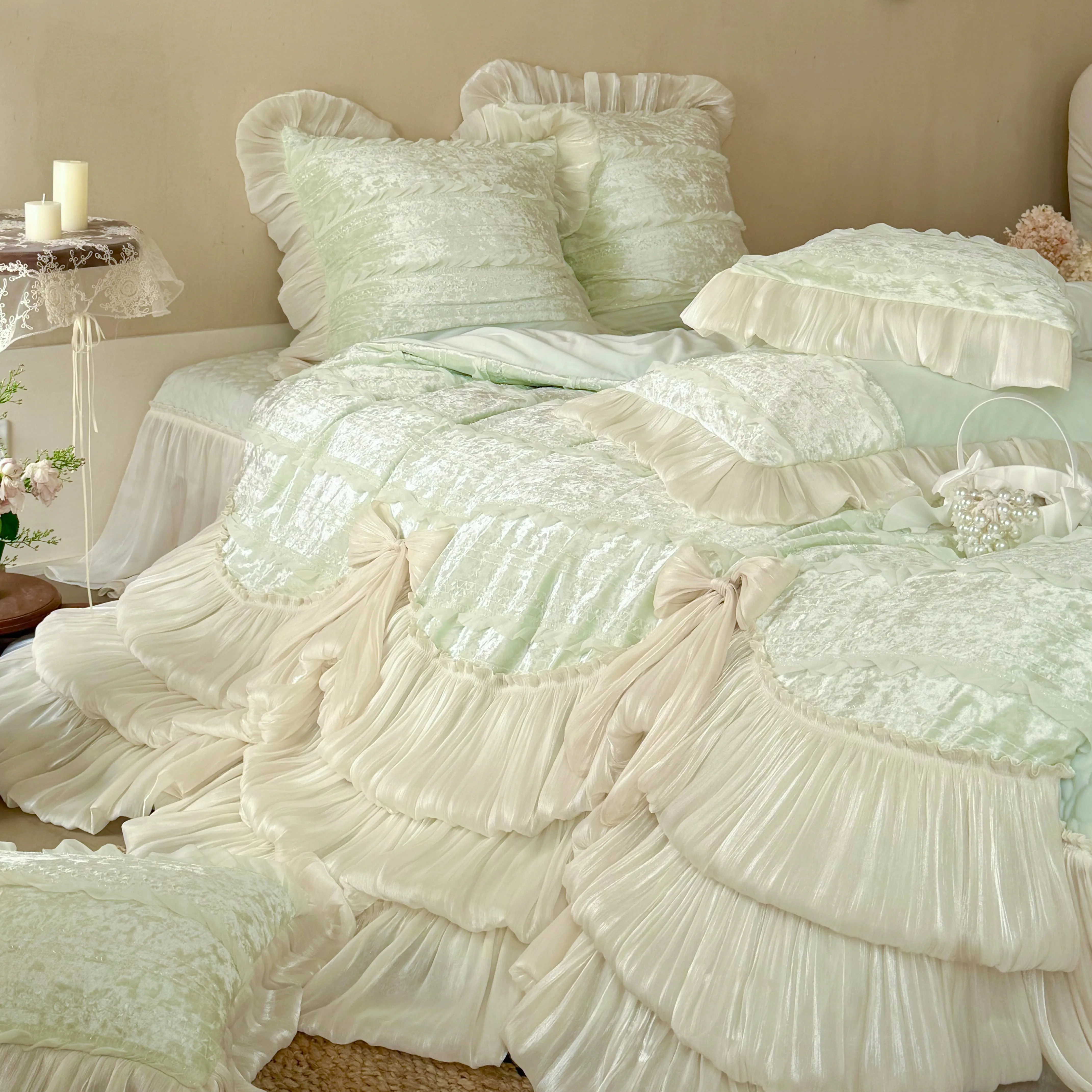 Romantic Layered Ruffle 260g Matte Baby Velvet 4-Piece Bedding Set with Bows08 Romantic Layered Ruffle 260g Matte Baby Velvet 4 Piece Bedding Set with Bows08
