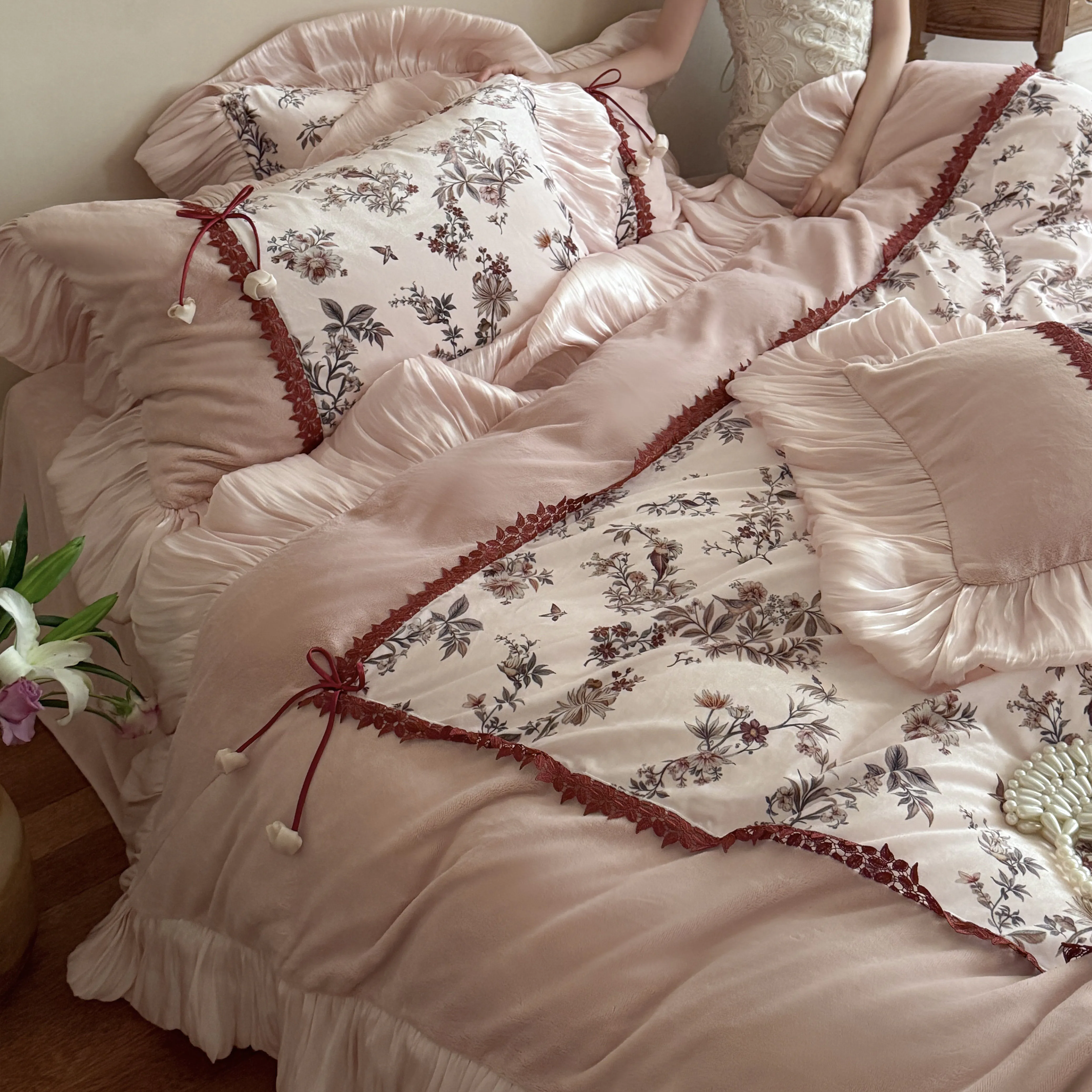 Shabby Chic Digital Botanical Floral Print Matte Milk Velvet Ruffle Bedding Set06 Shabby Chic Digital Botanical Floral Print Matte Milk Velvet Ruffle Bedding Set06