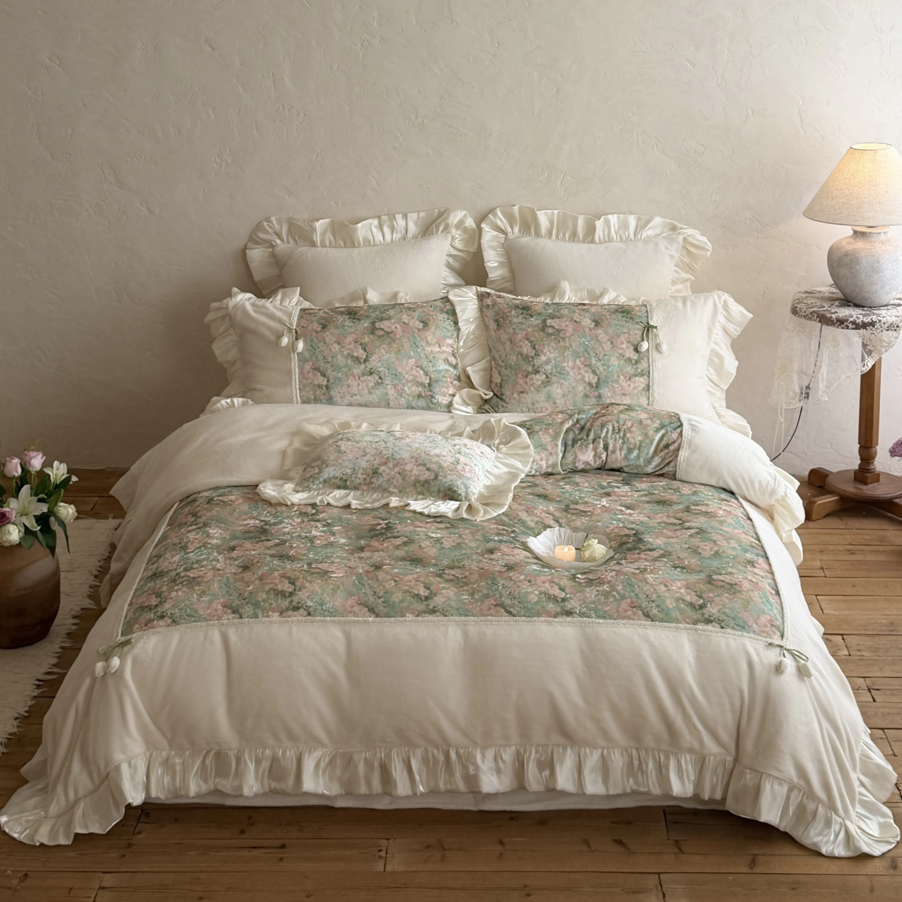 Vintage Watercolor Garden Floral Printed Velvet Ruffle Duvet Cover 4 Piece Set01