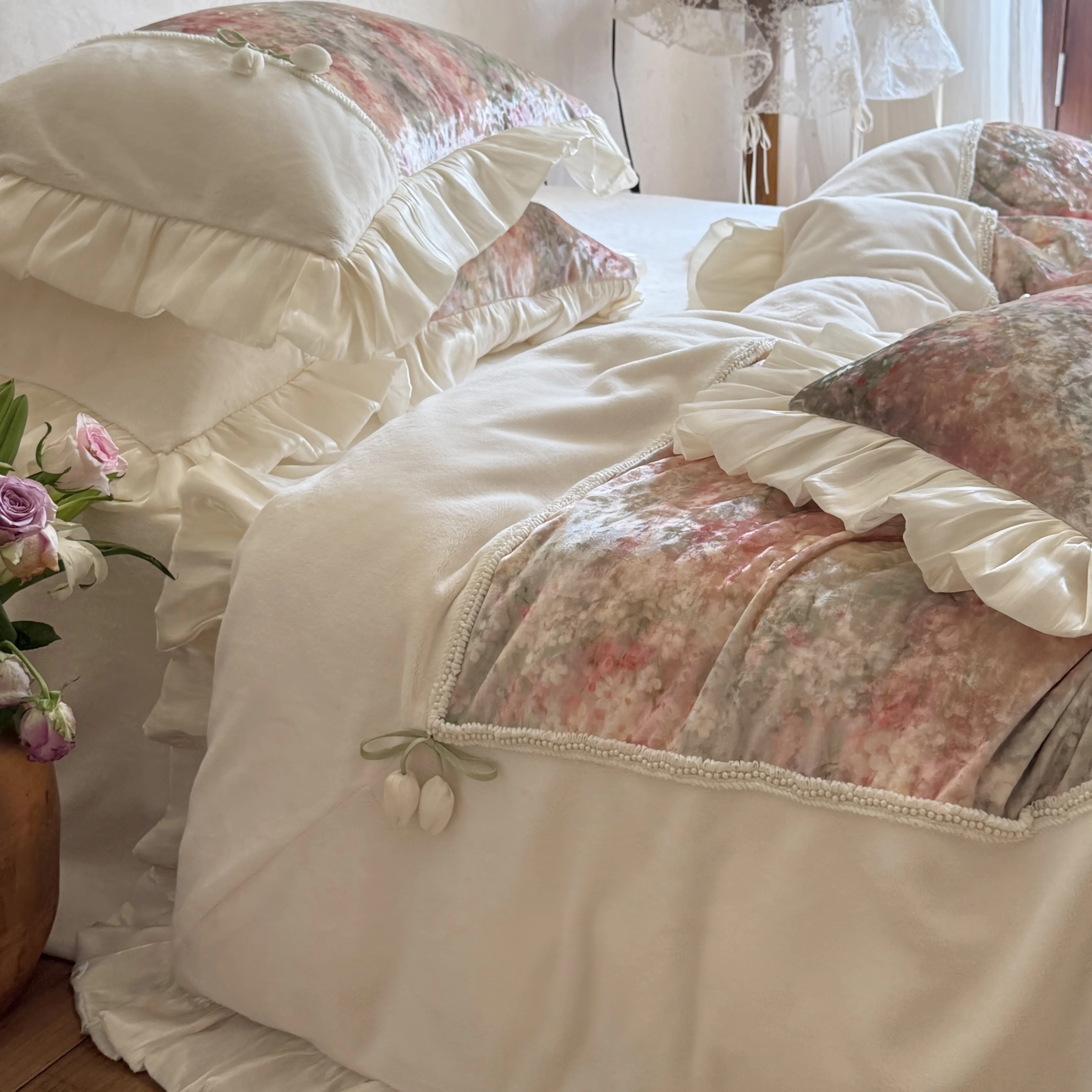Vintage Watercolor Garden Floral Printed Velvet Ruffle Duvet Cover 4 Piece Set17